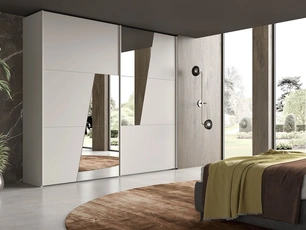 Armadio scorrevole 05 con inserti a specchio di Felver