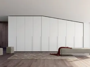 Armadio con ante battenti Vitalyty Concreta su misura in laccato opaco Bianco di Colombini Casa