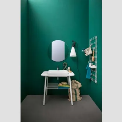 Mobile bagno da appoggio in laccato bianco opaco e top in mineral marmo Acqua e Sapone 01 di Birex