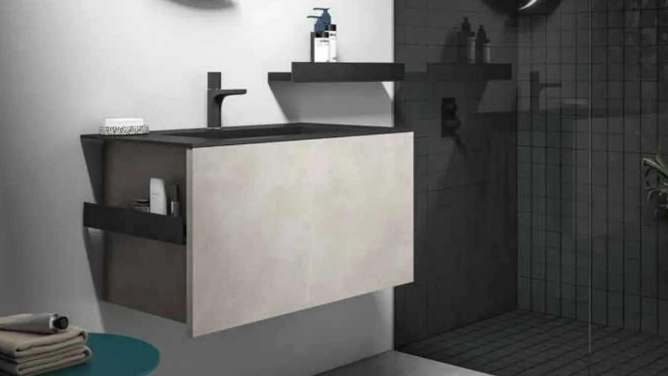 Mobile da bagno sospeso in laccato effetto resina e metallo Hosoi 02 di Birex