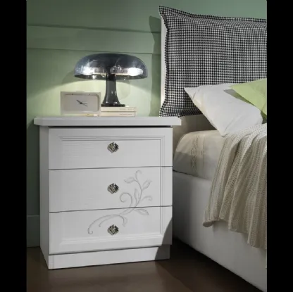 Comodino con finitura frassino bianco con motivo floreale glitterato e pomello con cristallo Swarowski Sara di Felver