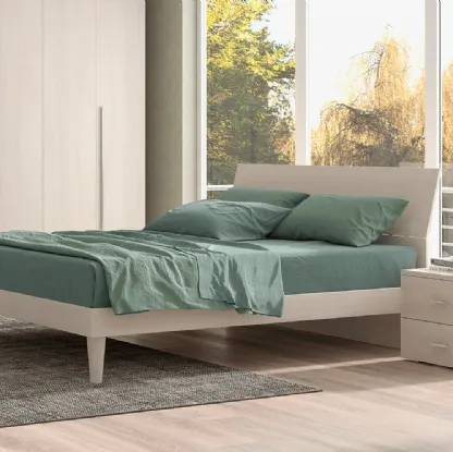 Letto in legno con testiera Egos di Felver
