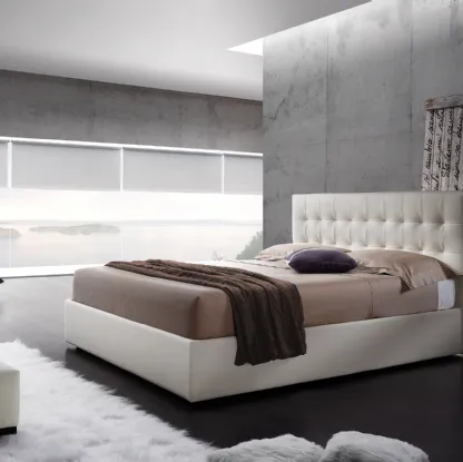 Letto in pelle dal design elegante Sirius di Fabbri Salotti
