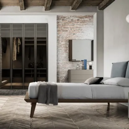 Letto impiallacciato con testiera Talak di SantaLucia