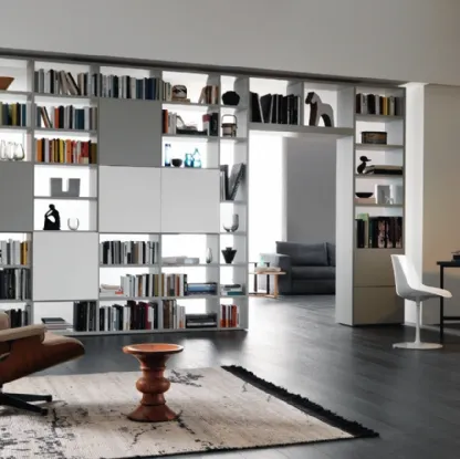 Libreria divisoria bifacciale Modo M6C93 in laccato opaco di Sangiacomo