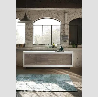 Madia Picasso P12 River Grey in Rovere laccato Bianco opaco, con ante rivestite in Pietra di Riflessi