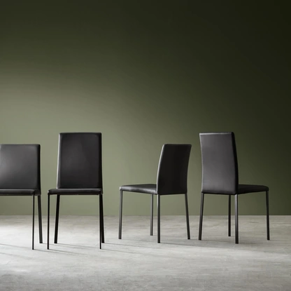 Sedia Giulia in ecopelle di Maronese