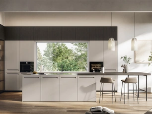 Cucina Moderna in Pet con isola Tekna di Arredo3