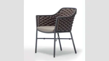 Poltroncina Nice P con struttura in alluminio e corda poliestere con gomma interna di La Seggiola